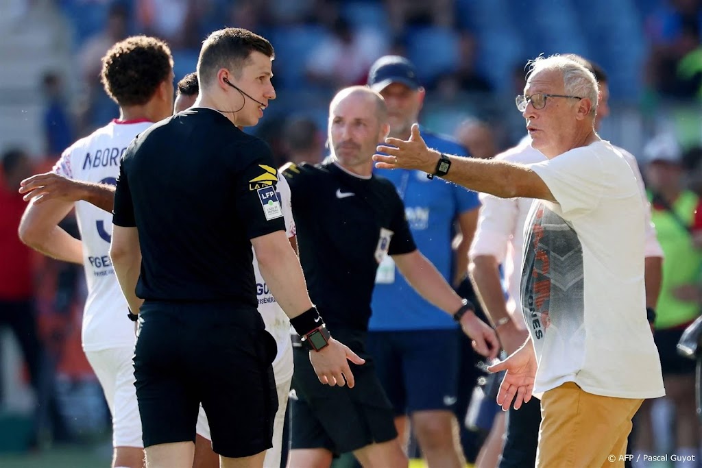 Montpellier-Clermont gestaakt na vuurwerk bij keeper