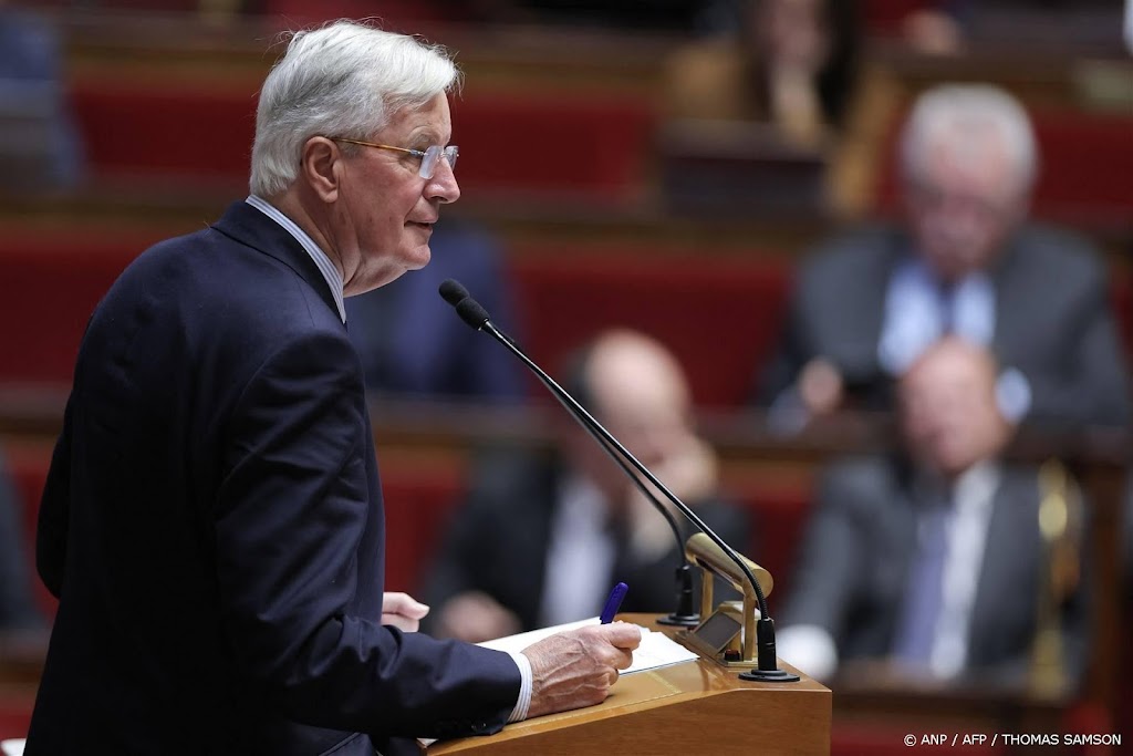 Nieuwe Franse premier overleeft motie van wantrouwen parlement
