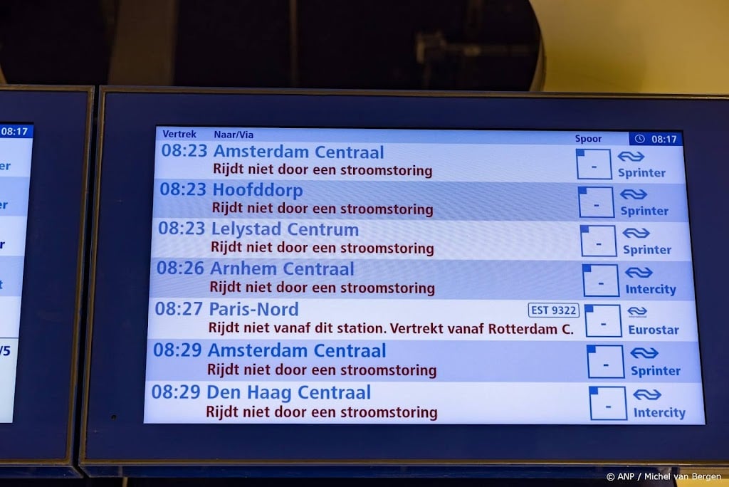 Veel minder treinen rond Schiphol door seinstoring