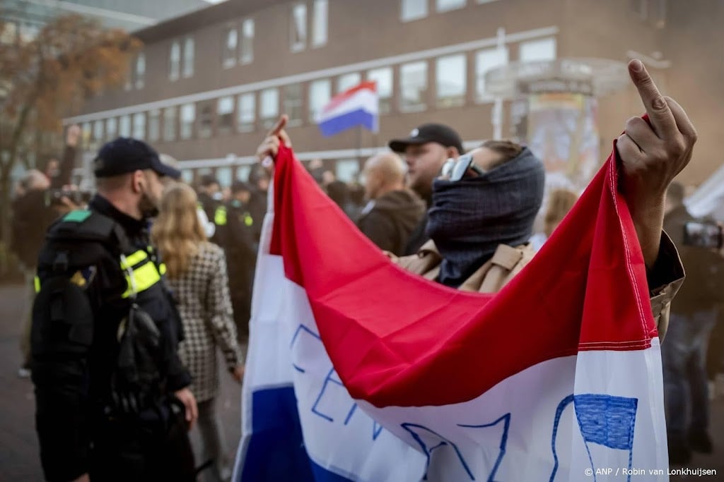 Anti-immigratieprotest zondag verplaatst van Dam naar Museumplein