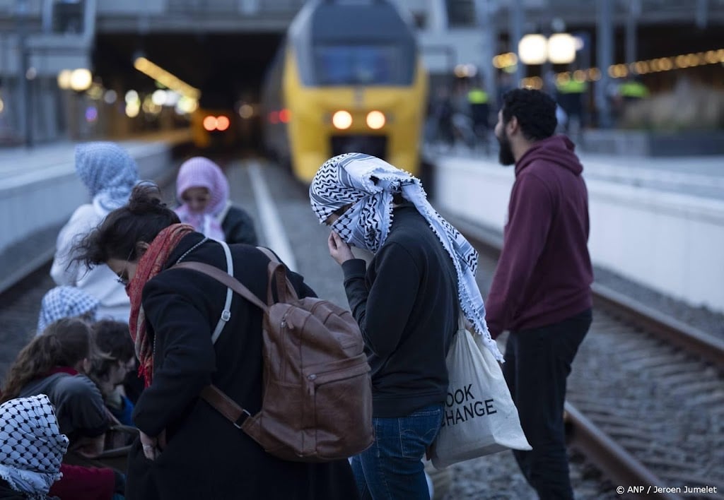 Staatssecretaris wil demonstraties op spoor tegenhouden