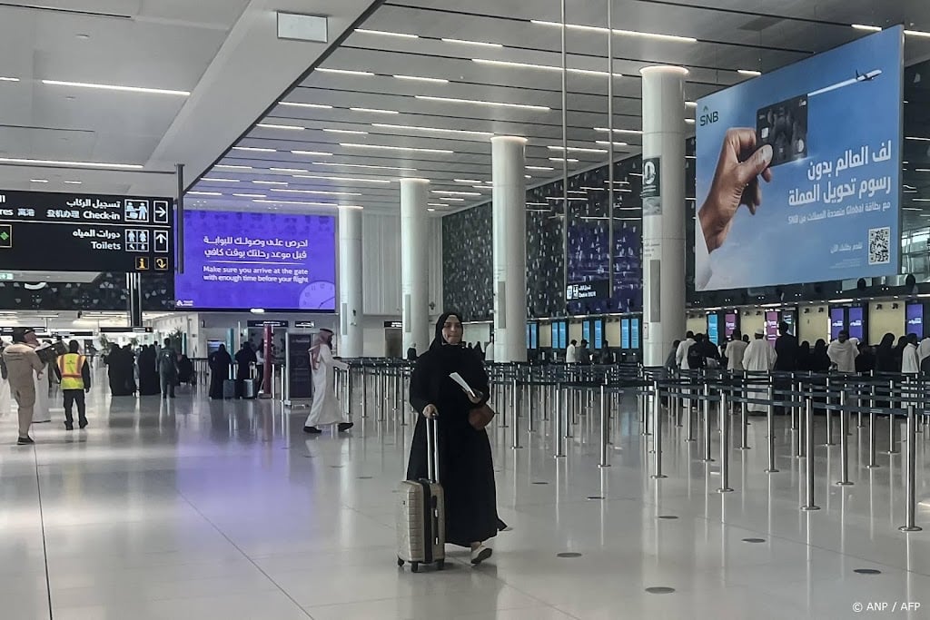 Luchtvaartmaatschappijen schrappen vluchten naar Riyad na aanval 