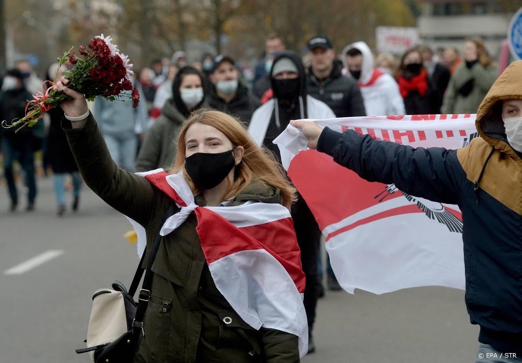 Honderden arrestaties bij nieuwe protesten Wit-Rusland