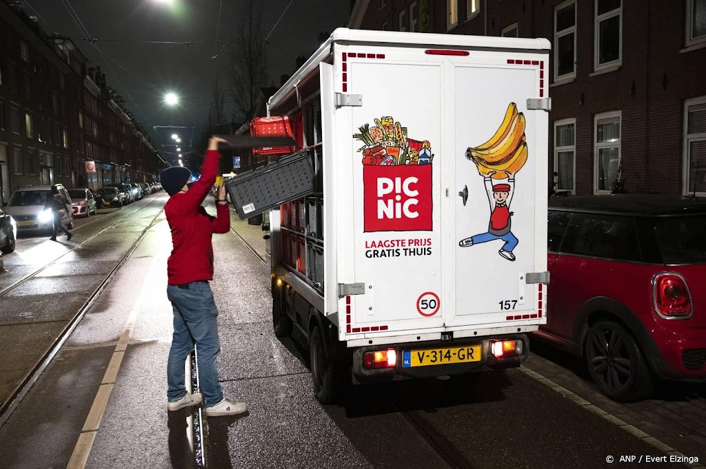 Flinke loonstijging voor personeel websuper Picnic