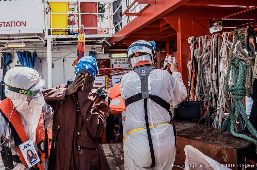 Italië laat migranten alsnog toe, ander schip naar Frankrijk