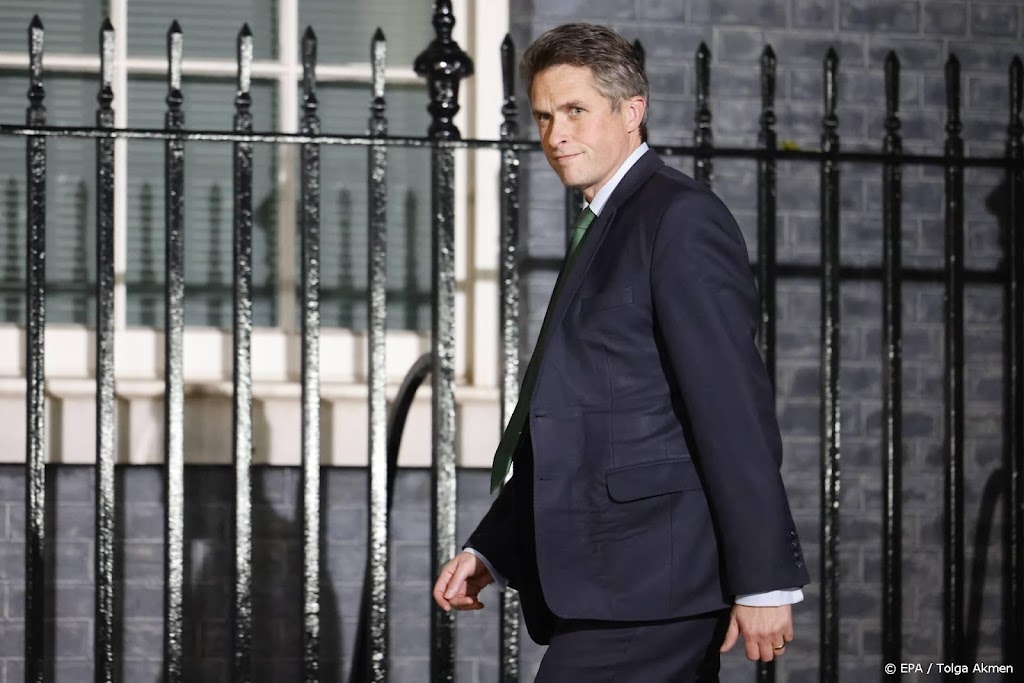 Britse premier Sunak ziet eerste minister vertrekken