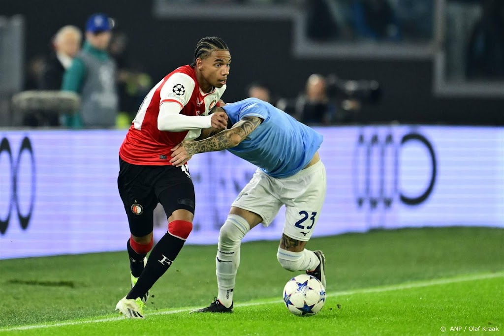 Stengs baalt van onnodige nederlaag van Feyenoord bij Lazio