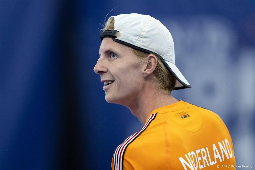 Tennisser Brouwer onderuit in Metz