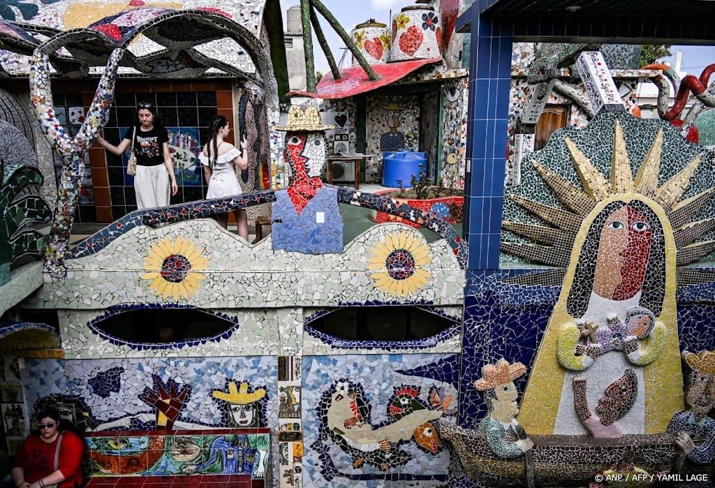 Toerisme naar Cuba zakt onder druk van economische problemen