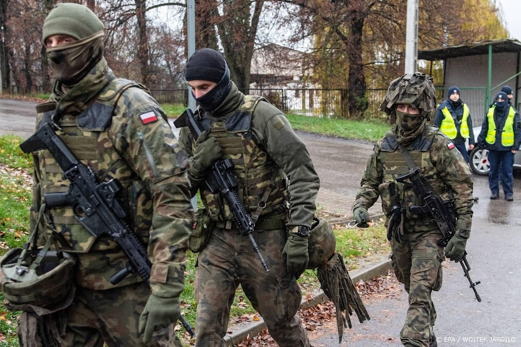 Russisch leger neemt deel aan militaire oefeningen in Belarus
