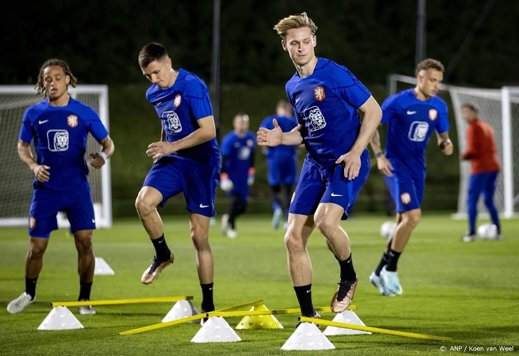 De Jong en Aké missen bij gele kaart eventuele halve finale op WK