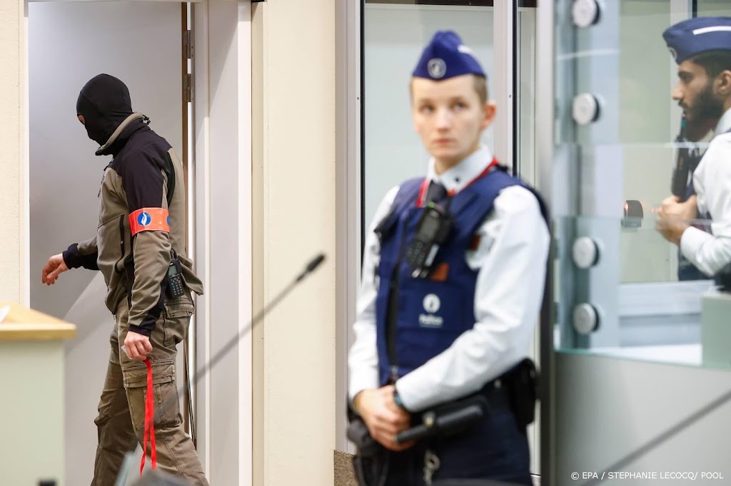 Verdachte aanslagen Brussel gewond door 'wurging' politie