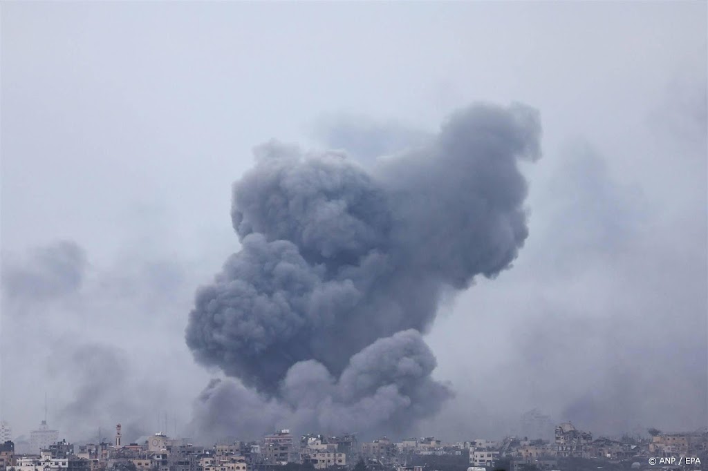 Palestijnse dichter Refaat Alareer gedood in Gaza