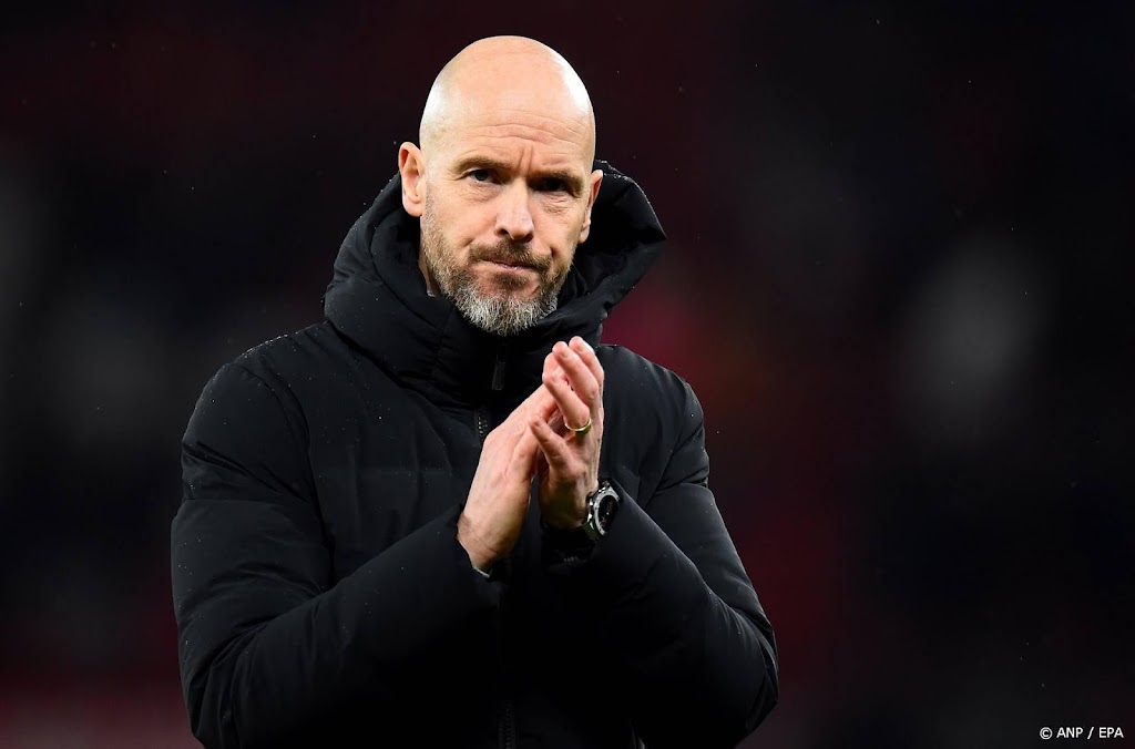 Ten Hag verkozen tot beste trainer van maand in Premier League 