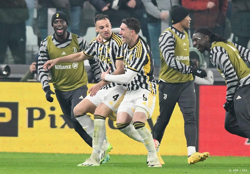 Juventus na winst op Napoli voorlopig aan kop in Serie A