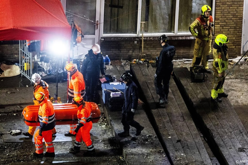 Hulpdiensten zoeken nog steeds naar vermisten Tarwekamp, Den Haag