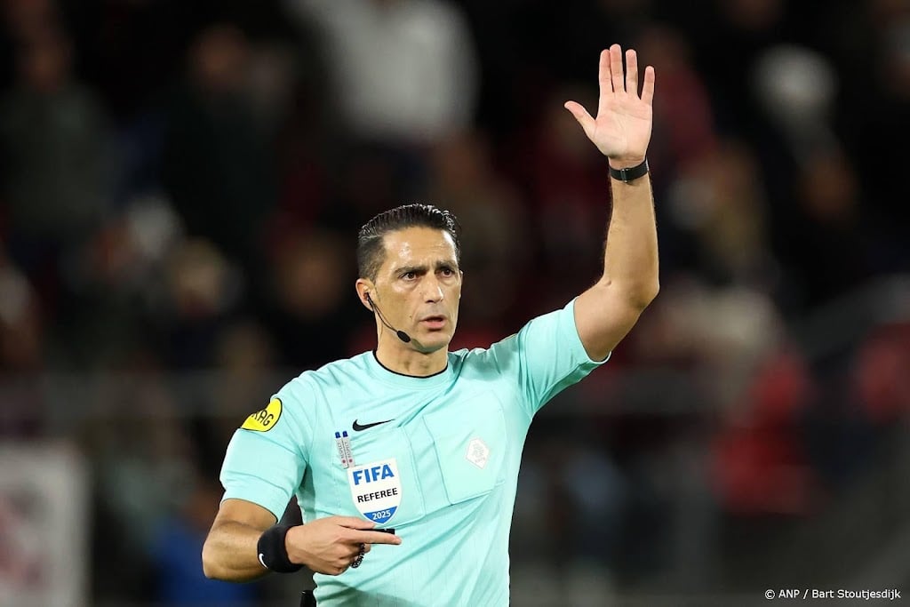 Arbiter Gözübüyük leidt Klassieker tussen Ajax en Feyenoord 