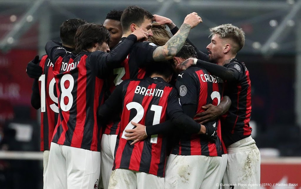 Koploper AC Milan blijft Torino de baas 