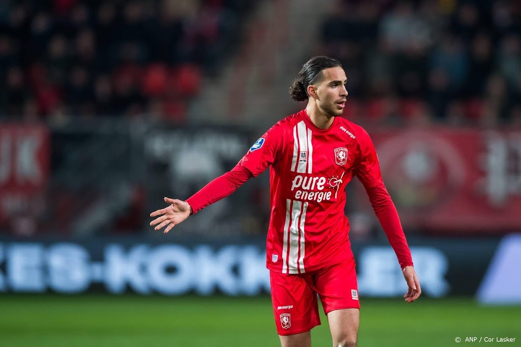Gewilde Zerrouki ontbreekt vanwege ziekte bij FC Twente