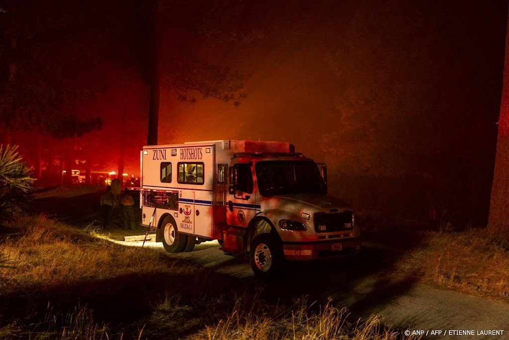 Nieuwe bosbrand breekt uit bij Los Angeles