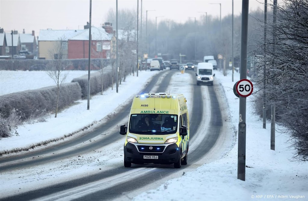 Buurlanden kampen met gevolgen sneeuw