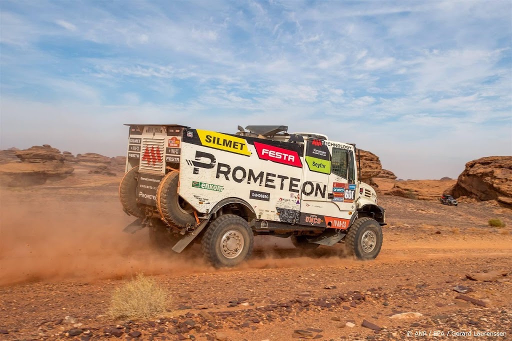 Trucker Macik loopt in Dakar Rally opnieuw uit op Nederlanders 
