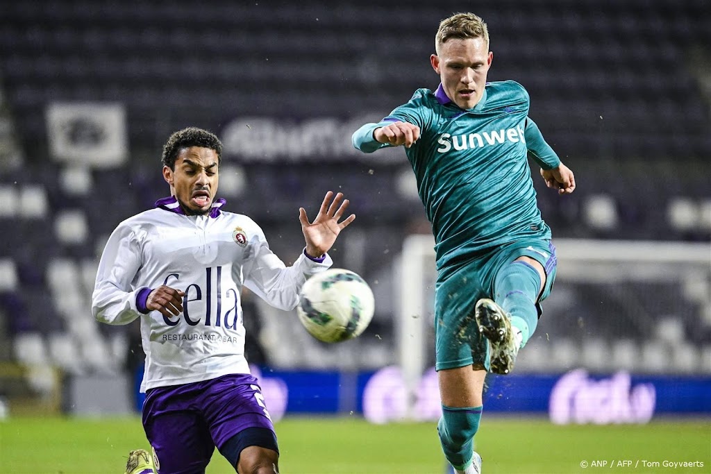Kuijt verliest met Beerschot in kwartfinale beker van Anderlecht