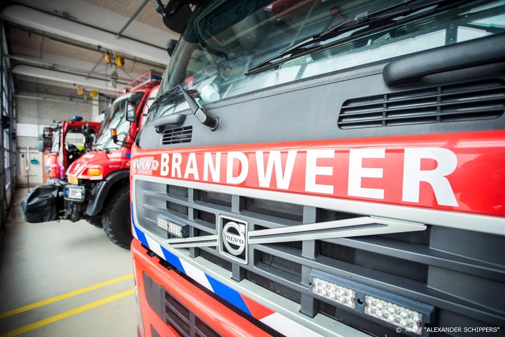 Brand in Zwolse zorgflat onder controle