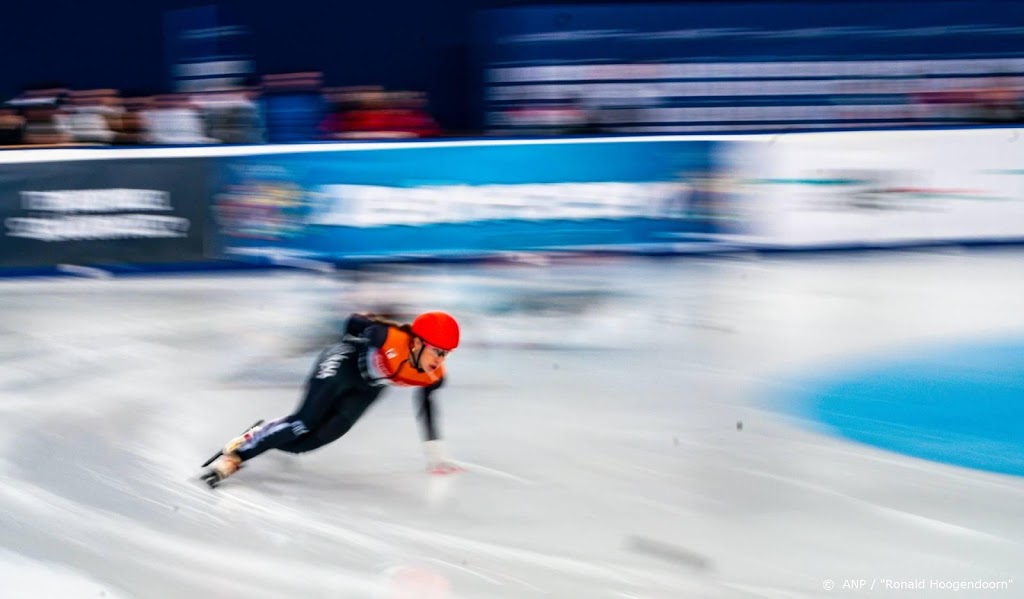 Shorttracksters de beste op aflossing, ook goud voor Schulting