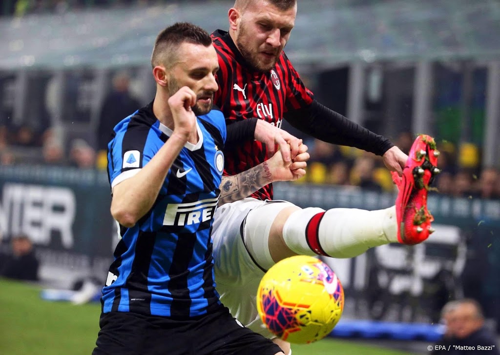 Inter wint Milanese derby en lost Juventus af als koploper