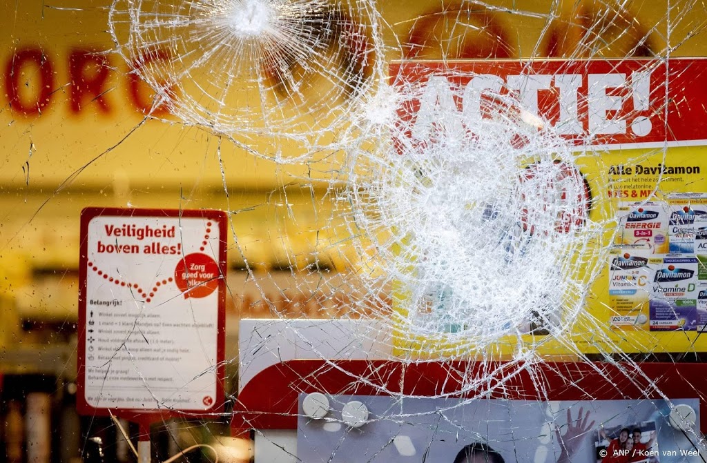 Verzekeraars: zeker 1 miljoen euro schade door avondklokrellen