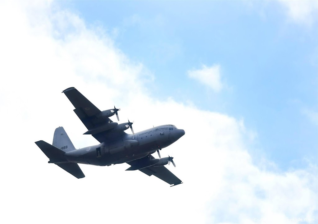 Defensie verplaatst per vliegtuig gewonden uit rampgebied Turkije 
