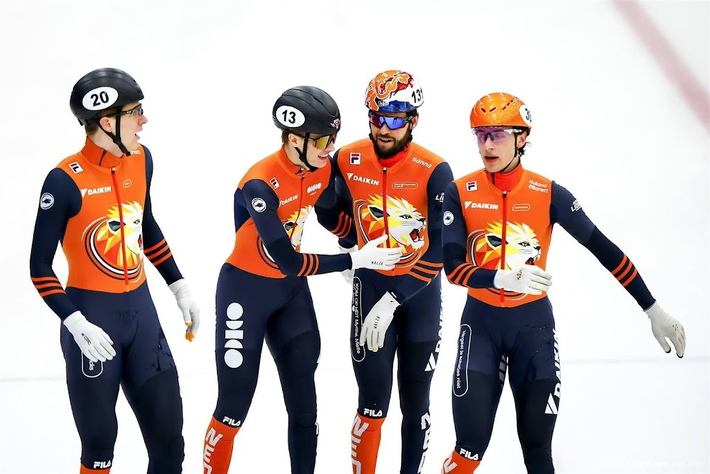 Shorttrackers sluiten World Tour Tilburg af met zege op aflossing