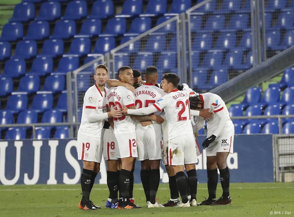 De Jong en Rekik bij Sevilla op bank in Dortmund
