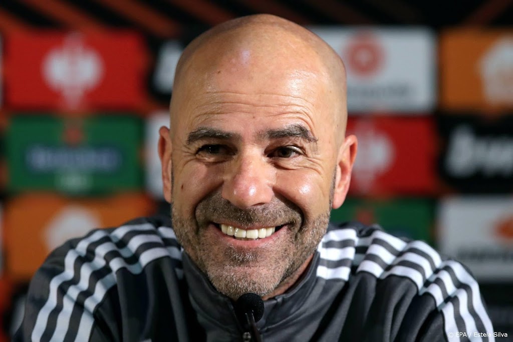 Bosz dankt de VAR na zege met Lyon op Porto