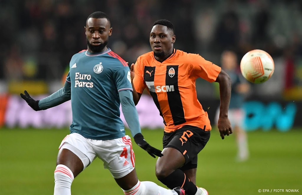 Feyenoord speelt ondanks overwicht gelijk tegen Sjachtar: 1-1  