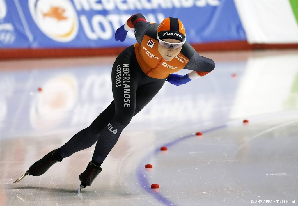Groenewoud leidt op WK allround voor Beune die 3000 meter wint