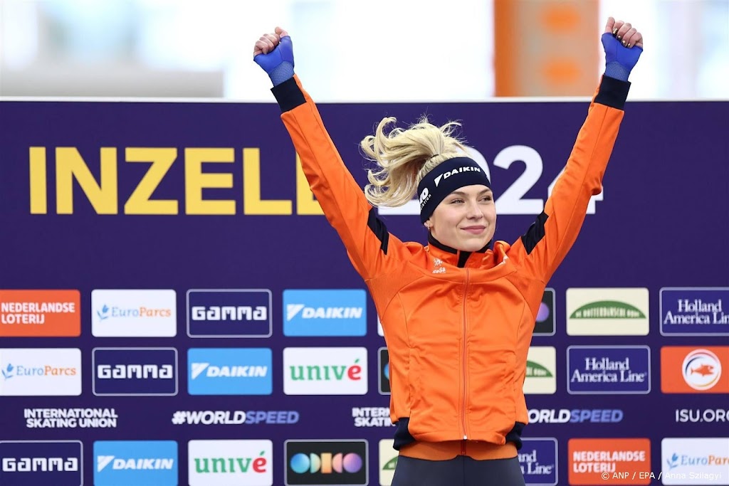 Beune kijkt na zege op 3000 meter uit naar tweede dag WK allround