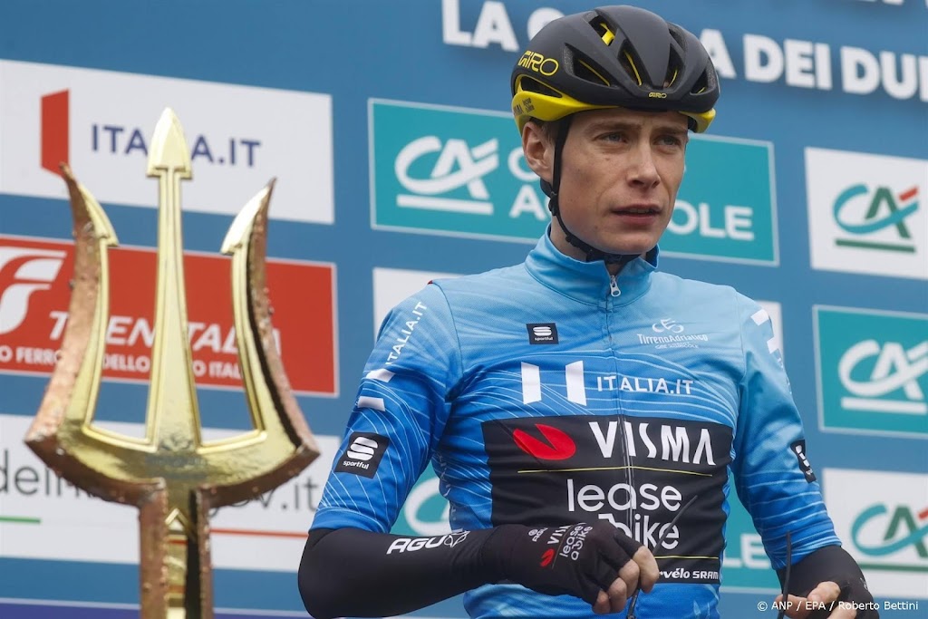 Vingegaard kleineert concurrentie ook in voorlaatste rit Tirreno