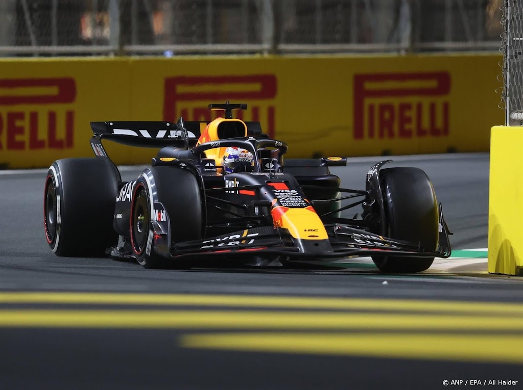 Ongenaakbare Verstappen wint ook Grote Prijs van Saudi-Arabië 