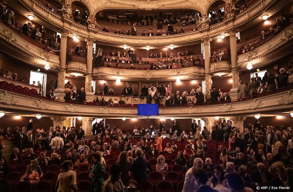 Door jubileumeditie meer vraag naar kaarten voor boekenbal 