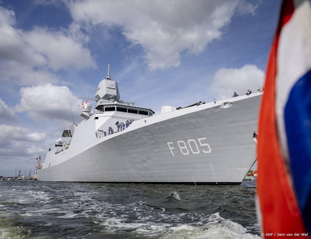 Marineschip Evertsen wordt definitief ingezet op Middellandse Zee