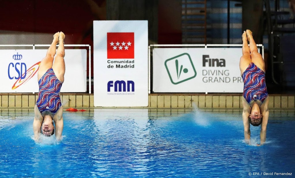 Schoonspringsters Jansen en Van Duijn in mei alsnog naar Tokio