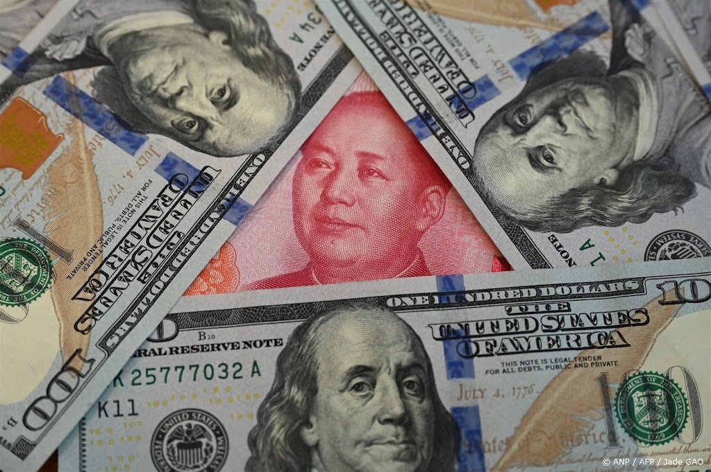 Reuters: China voorkomt daling yuan met minder dollaraankopen