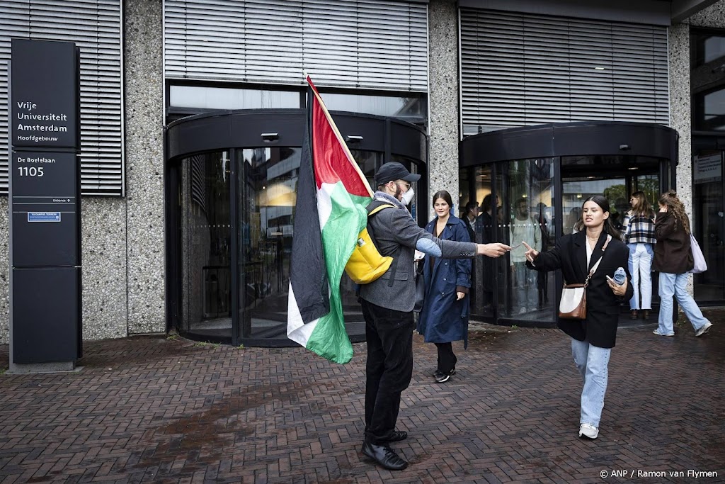 Pro-Palestijnse demonstranten bezetten VU-gebouw
