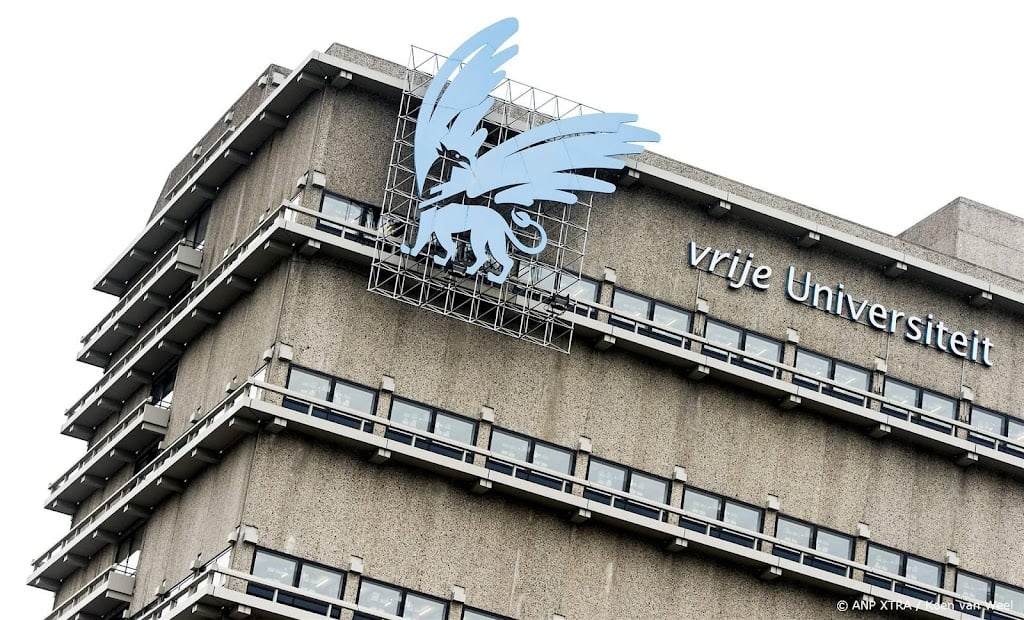 Politie beëindigt bezetting gebouw Vrije Universiteit Amsterdam