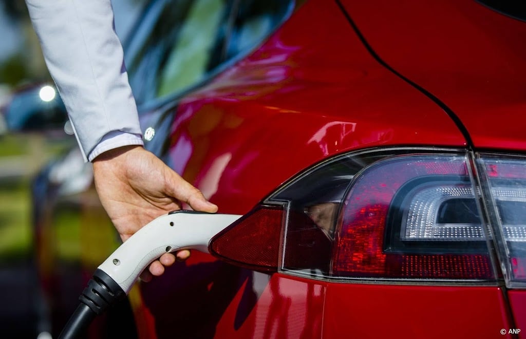 Ruim 2 miljoen elektrische auto's in Nederland