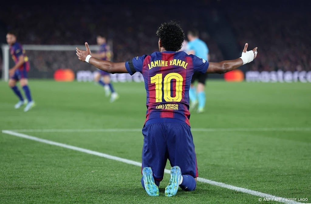 Barcelona dient klacht in bij UEFA voor onbestraft hands Atlético