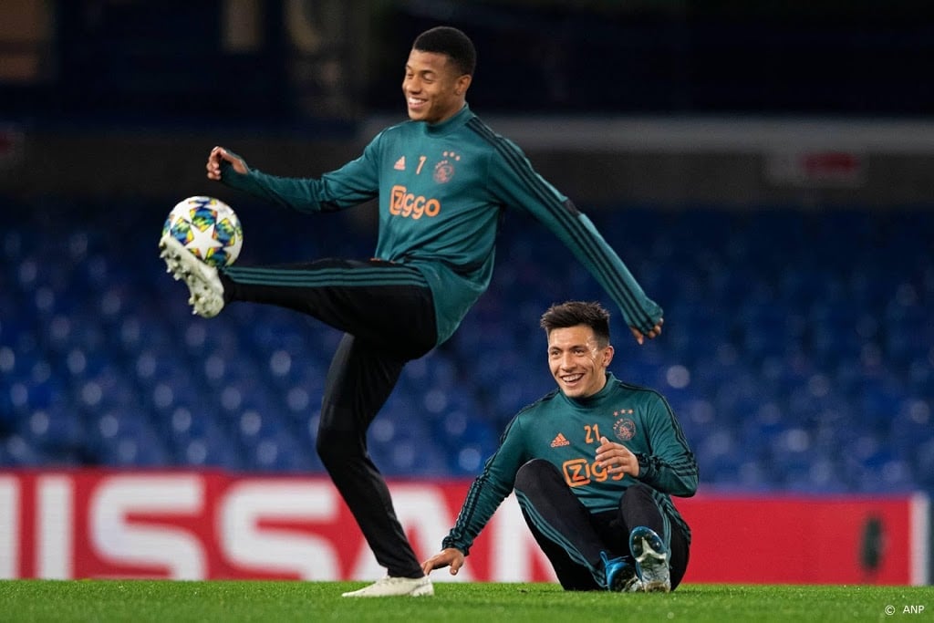 Neres: de moeilijkste maanden in mijn carrière als voetballer