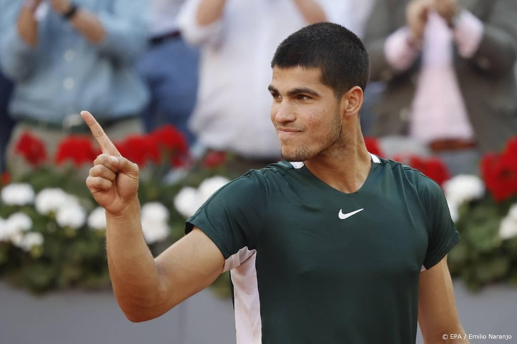 Djokovic noemt Alcaraz beste ter wereld, Nadal blij met opvolger